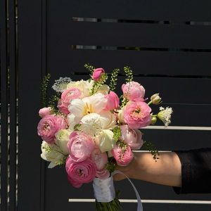 hoa cưới cầm tay