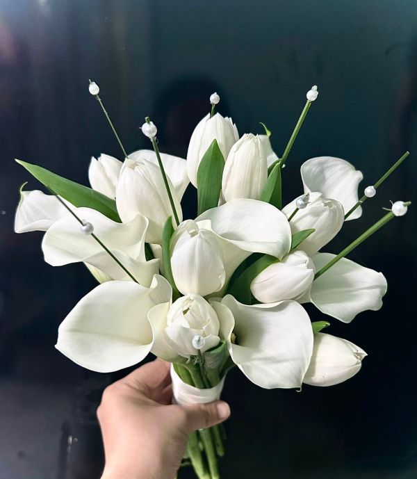 Hoa cưới cầm tay