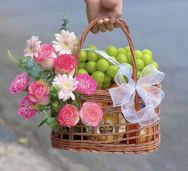 Giỏ hoa trái cây tặng đối tác, khách hàng