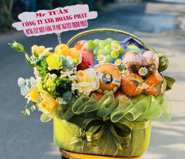 Giỏ hoa trái cây tặng người thân, bạn bè